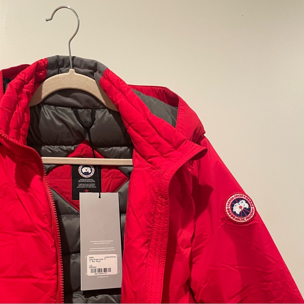Canada Goose Women’s Hooded Jacket - Size L